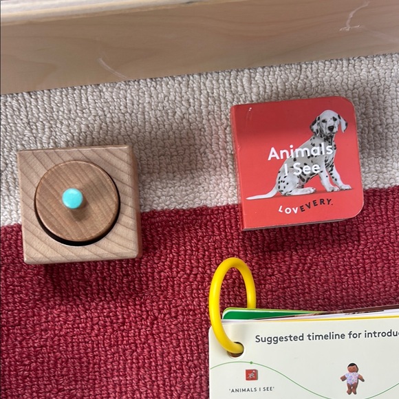 Lovevery 11-12 months the thinker play kit - Picture 4 of 5